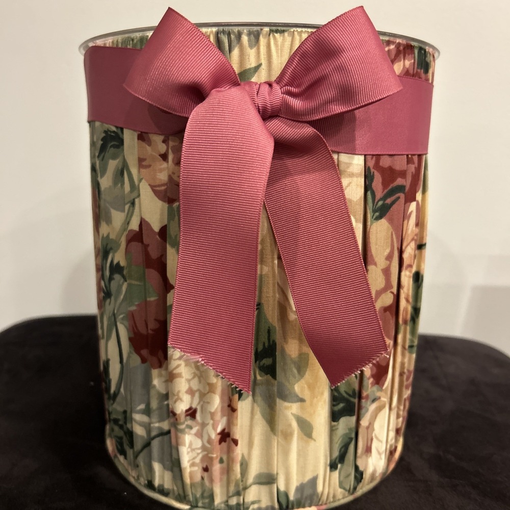 VTG CROSCILL RoseArbor Floral Pleated Waste Trash Bin‎  Basket Tapestry Pink